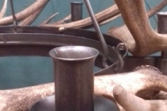 16 Antler chandelier 2